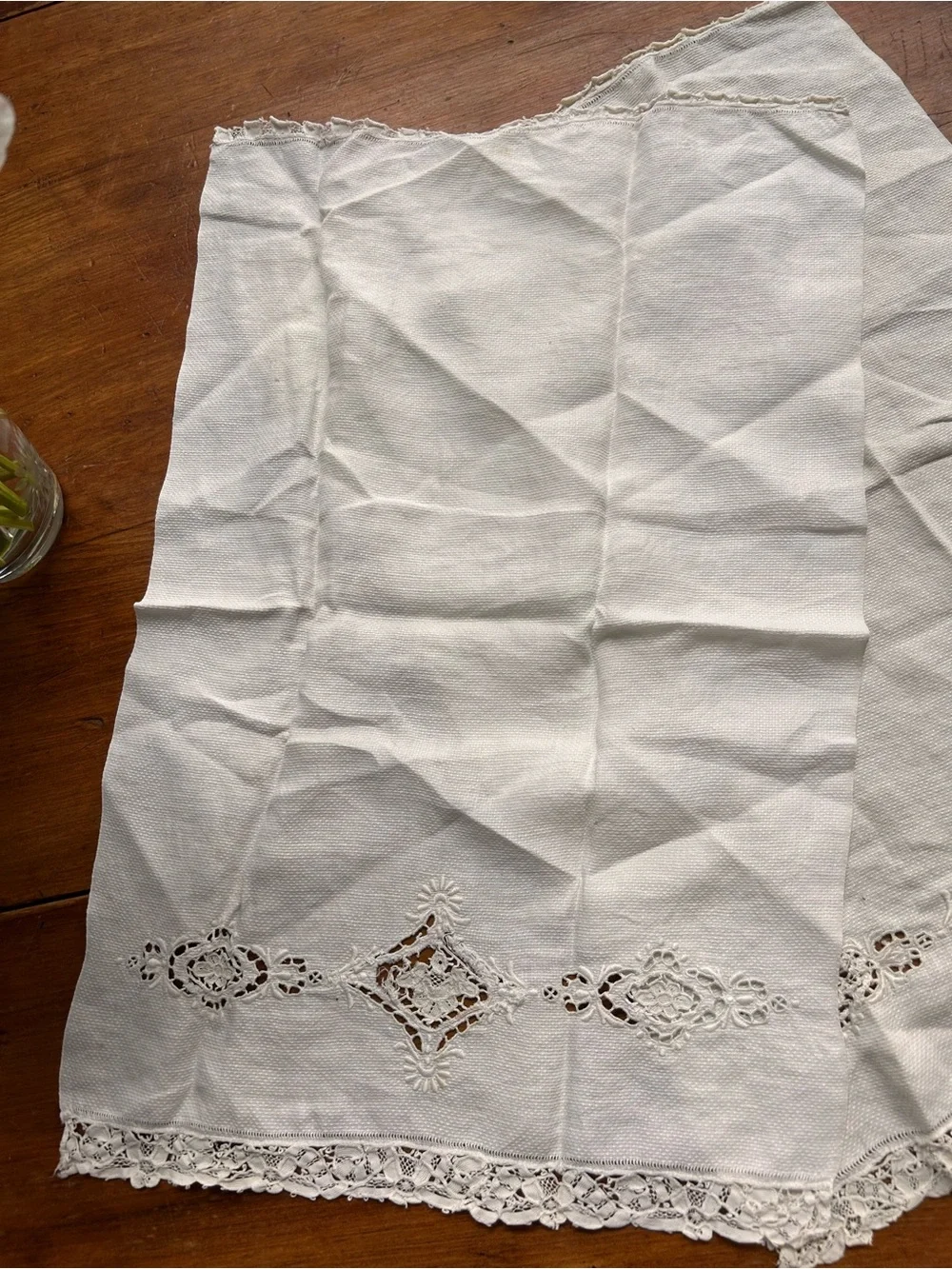 Vintage Embroidered White Linen Guest Towels with Lace Trim